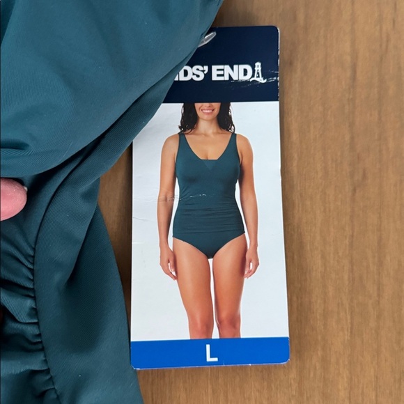 Lands' End Ruched Waist One Pc Swimsuit Womens L Green Modest support padded bra - Picture 3 of 6